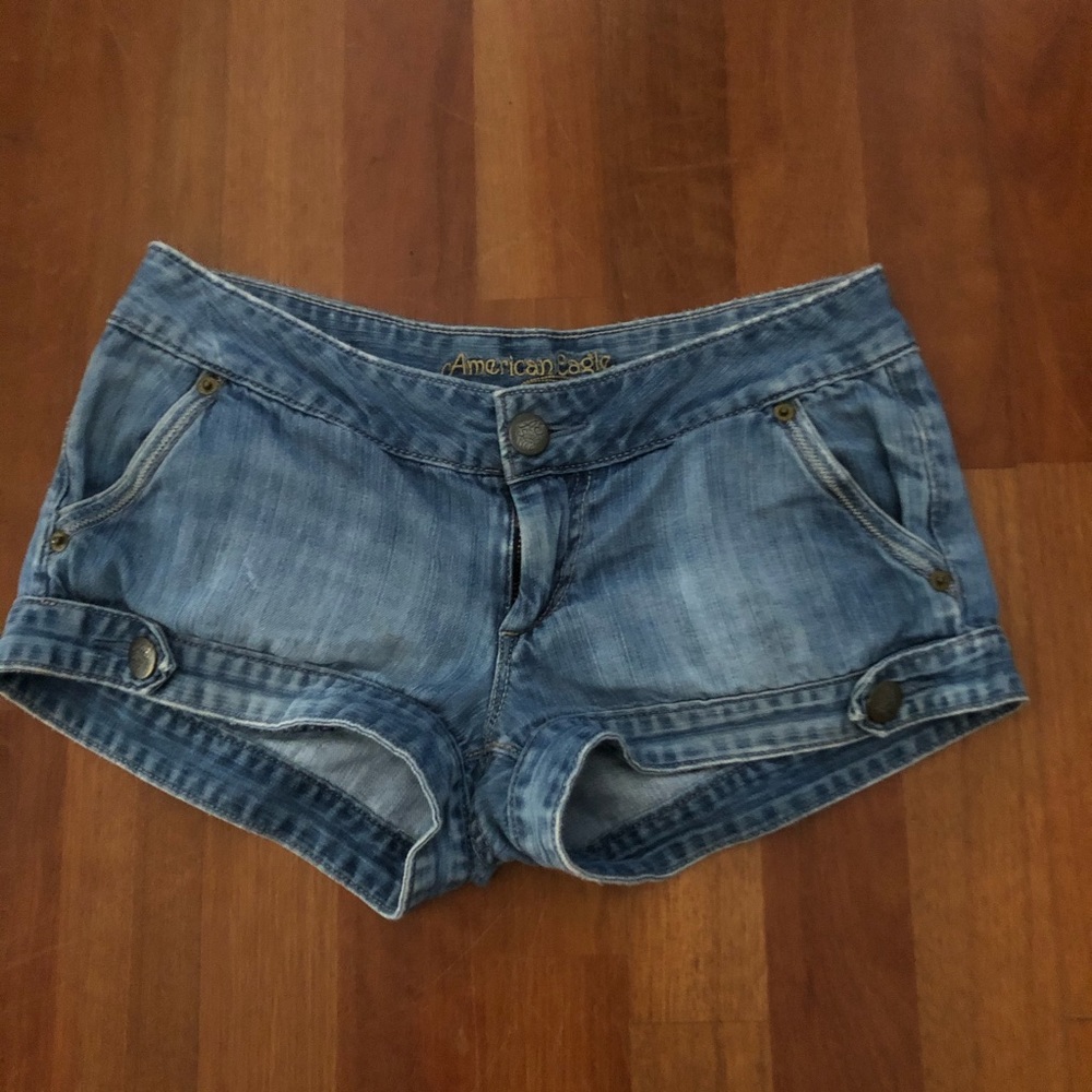 American Eagle Denim Booty Shorts 🤩